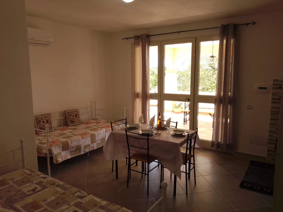 Residenza Rosa Maria Country House Orosei Exterior photo
